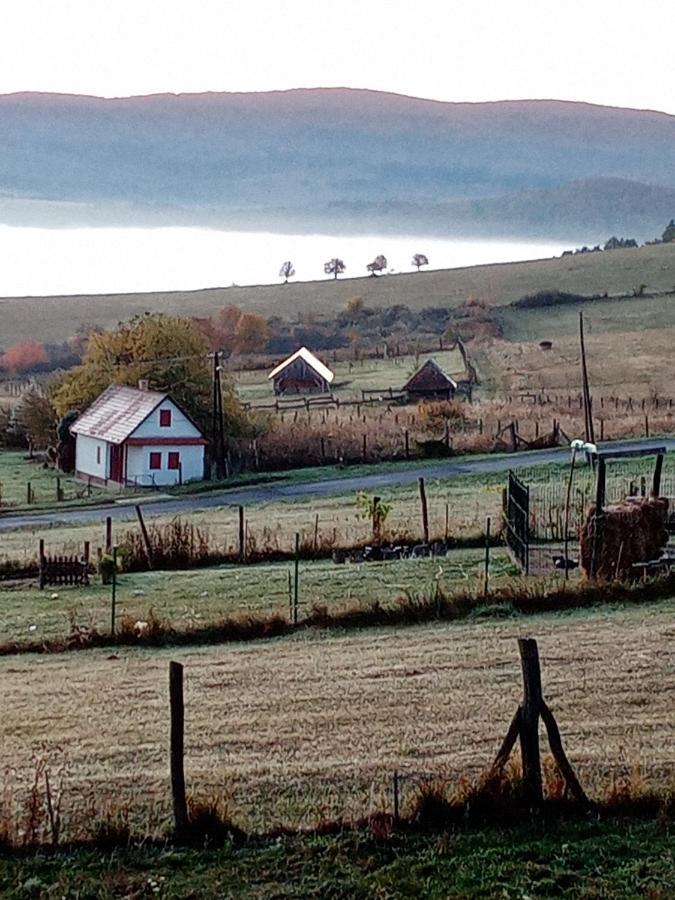 Kaláris Vendégház Hollókő Exterior foto